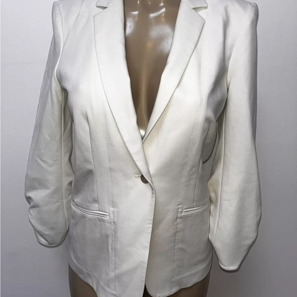Elizabeth And James Ivory Fitted Blazer Chic And Stylist Size 4 - Picture 1 of 6